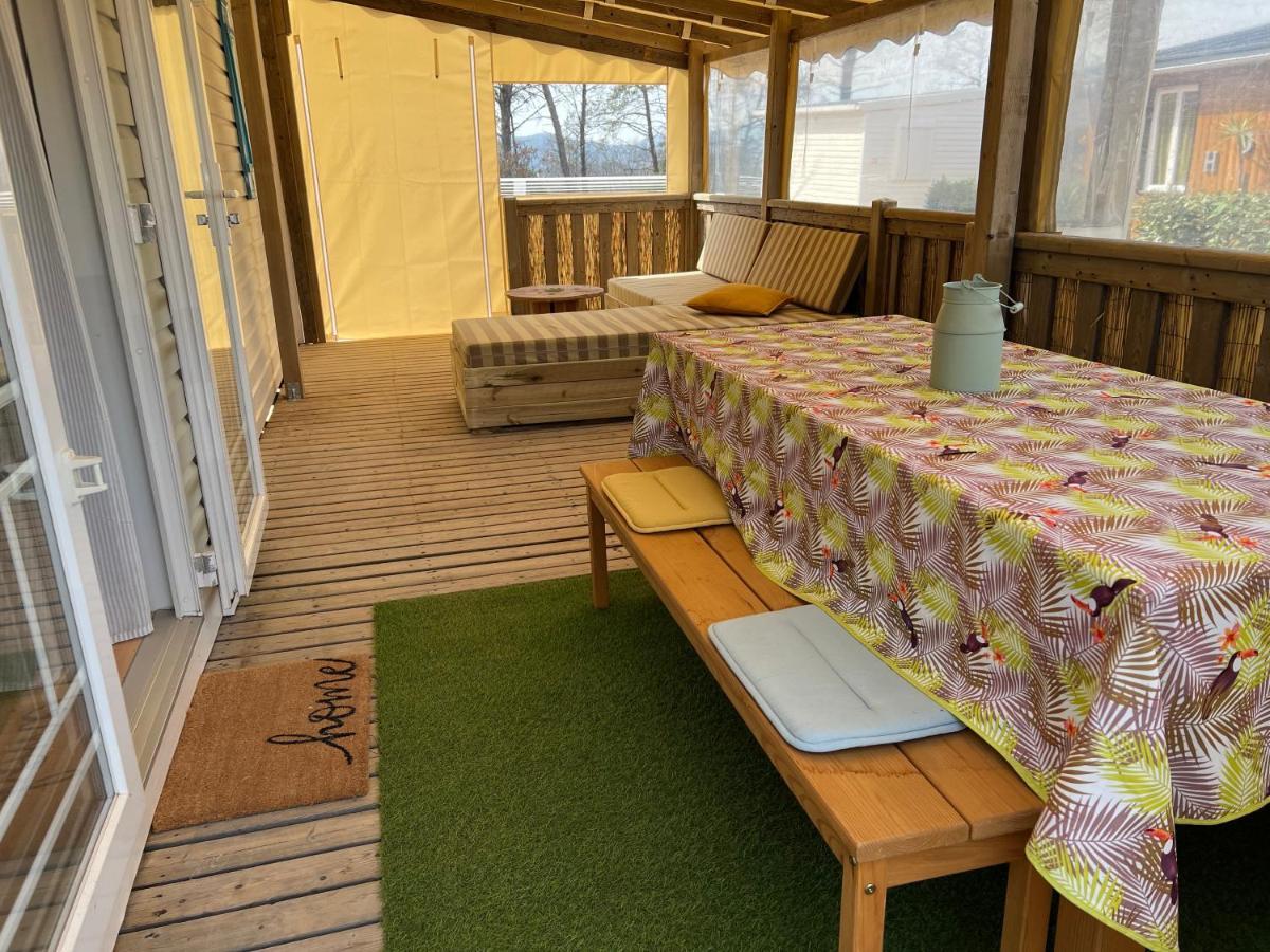 Joli Mobil-Home De Vacances, Ideal Pour Les Familles Rocbaron Exteriér fotografie